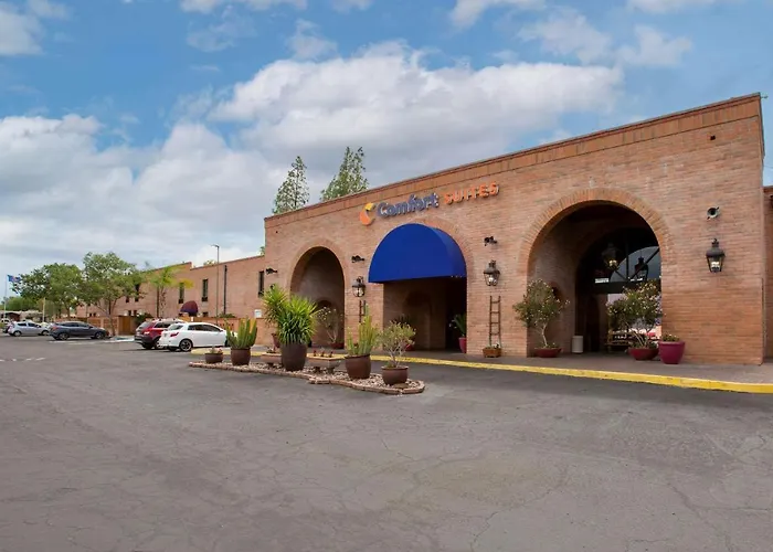 Best Cheap Hotels in Tucson