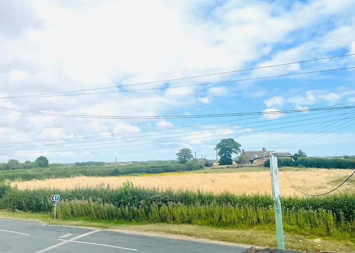 Best Low Rise Hotels in Rise, UK