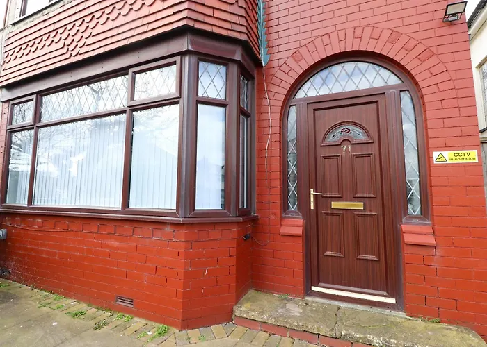 Top Hotels in Cleveleys Near Vibrant Blackpool