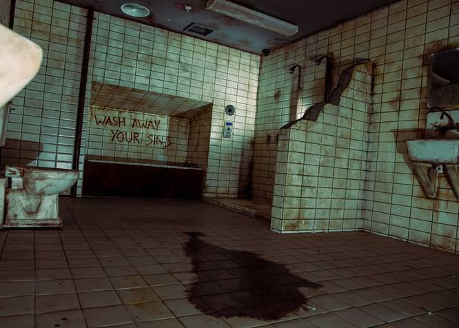 The interior bathroom set of Saw: Escape Experience