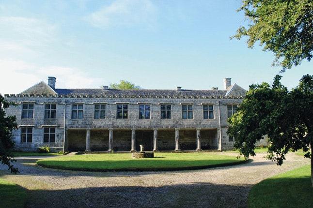 Large houses to rent UK 20 amazing party mansions