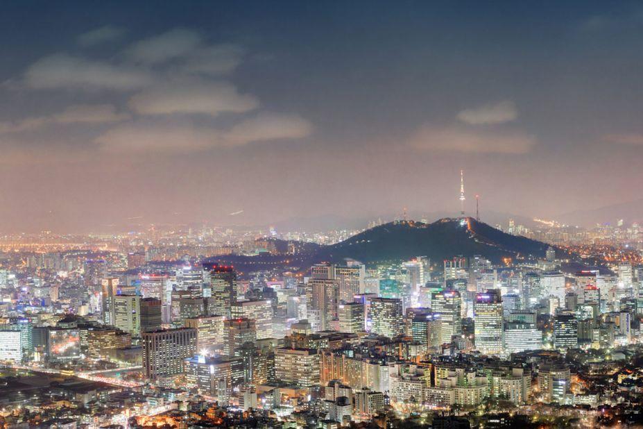 <strong>Inwangsan: </strong>This 338-meter-high mountain on the outskirts of Seoul offers probably the best view of the city, including the palaces, N Seoul tower and the Blue House, residence of the Korean president. Known for its hiking trails, the mountain has a number of castles that were built to protect the city from foreign invasion.<br />
